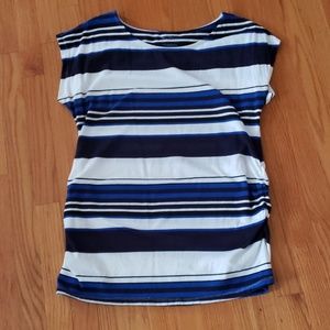 Short sleeve Maternity top